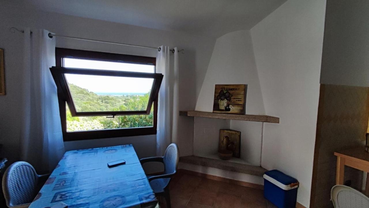 Casa L'Ulivariu Affittacamere San Teodoro  Zewnętrze zdjęcie