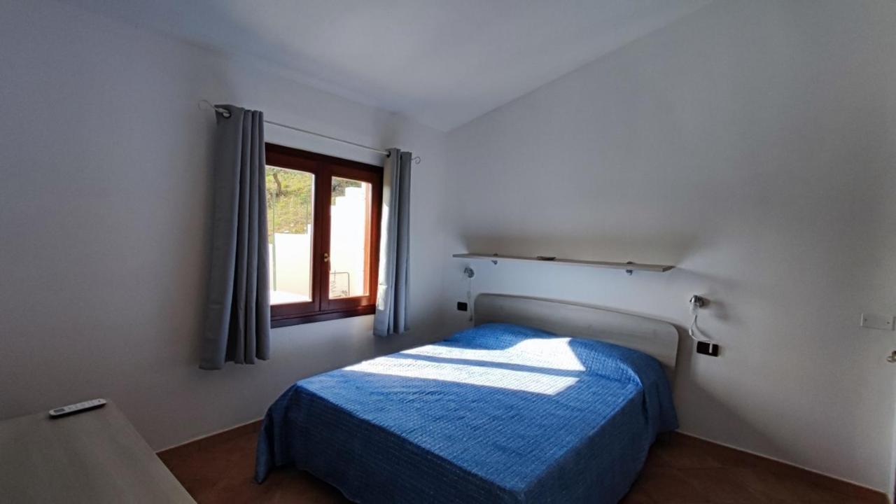 Casa L'Ulivariu Affittacamere San Teodoro  Zewnętrze zdjęcie